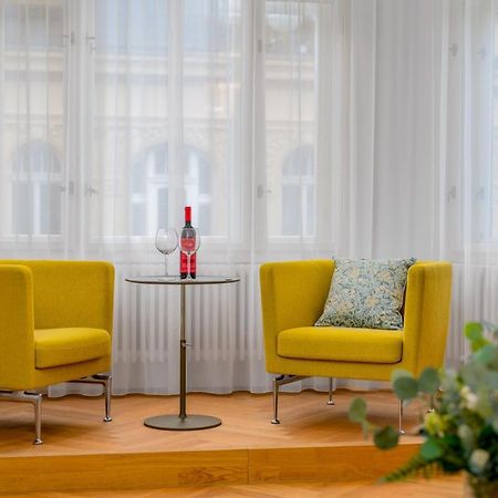 Prague Days - Old Town - Spacious Apartment Екстер'єр фото