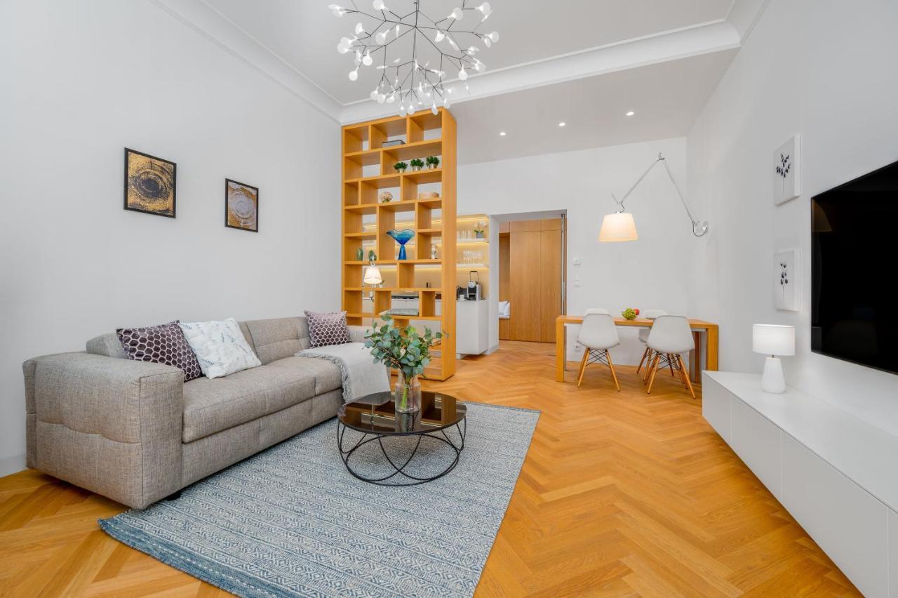 Prague Days - Old Town - Spacious Apartment Екстер'єр фото