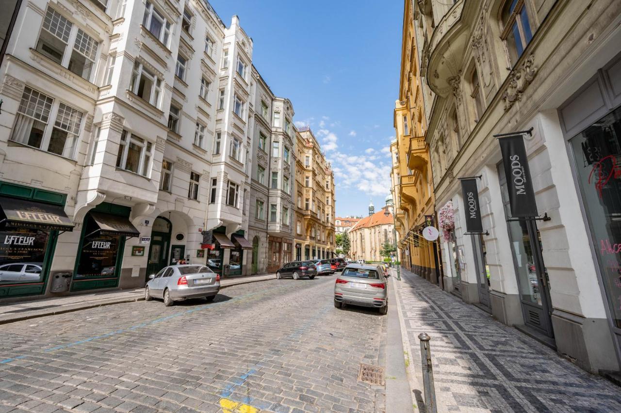 Prague Days - Old Town - Spacious Apartment Екстер'єр фото